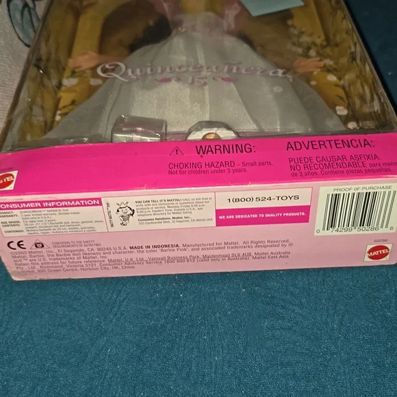 Barbie Quinceañera Doll 2000 - Picture 5 of 5